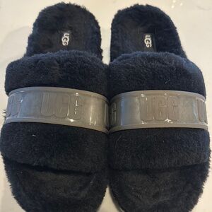 UGG Black Fluffy Slides